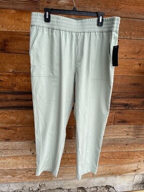 Stitch Star Sage Green Pull-On Tapered Pants XL Elastic Waist Lightweight NWT